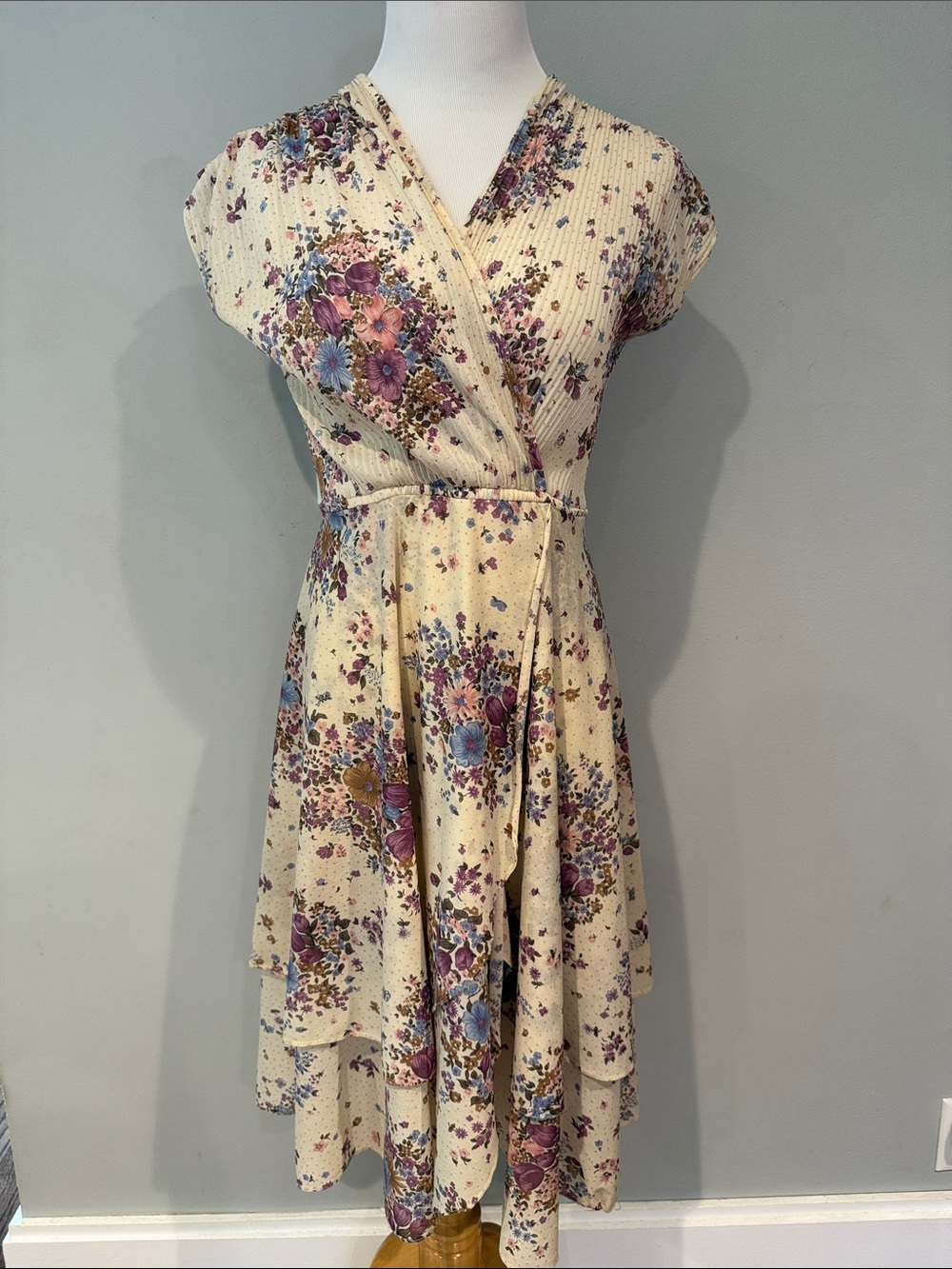 Vintage 70s disco Floral Wrap Midi Dress in Cream- size 3